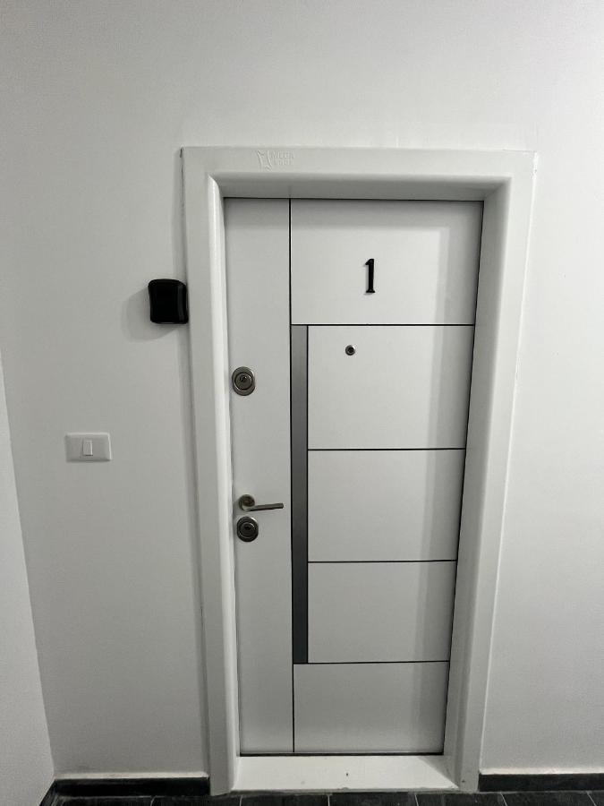 Dio'S Apartment 29F-1 Sfintu Ilie Esterno foto